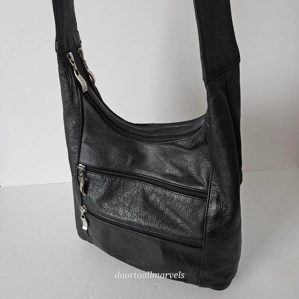 VTG Carroll Leather Hobo Bag Black Soft  12